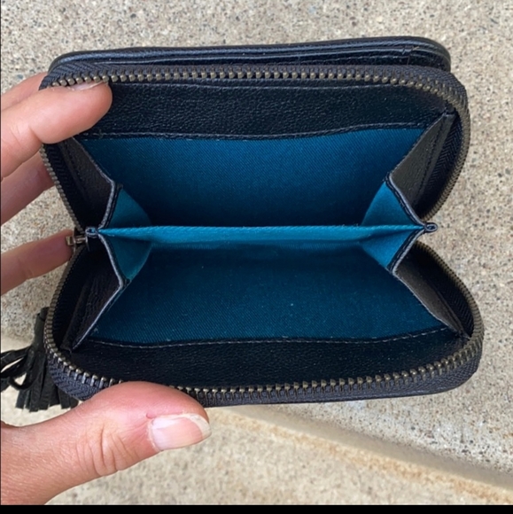 Zip wallet like new Juicy Couture Grey Black Blue Charms Tassle Y2k - Picture 3 of 6